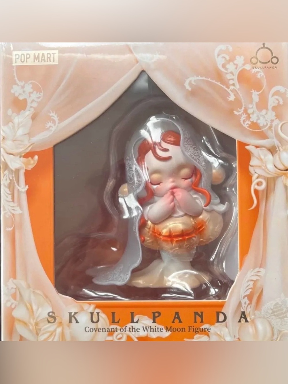 Pop Mart x SKULLPANDA: Covenant of the White Moon Figurine